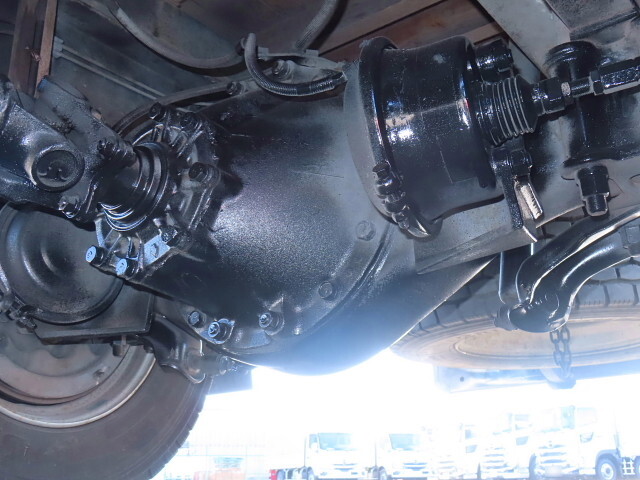 日野レンジャー平ボディ増トン（6t・8t）[写真08]