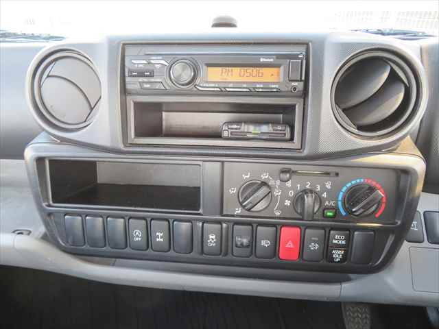 日野デュトロ平ボディ小型（2t・3t）[写真36]