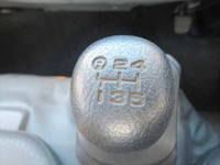 日野デュトロ平ボディ小型（2t・3t）[写真40]