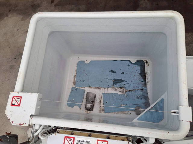 いすゞエルフ高所作業車小型（2t・3t）[写真11]