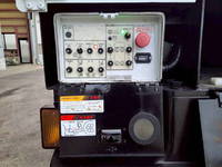 いすゞエルフ高所作業車小型（2t・3t）[写真15]