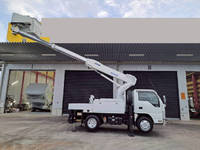 いすゞエルフ高所作業車小型（2t・3t）[写真10]