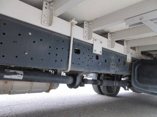 日野レンジャーアルミウイング中型（4t）[写真13]