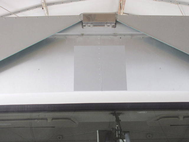 日野レンジャーアルミウイング中型（4t）[写真16]