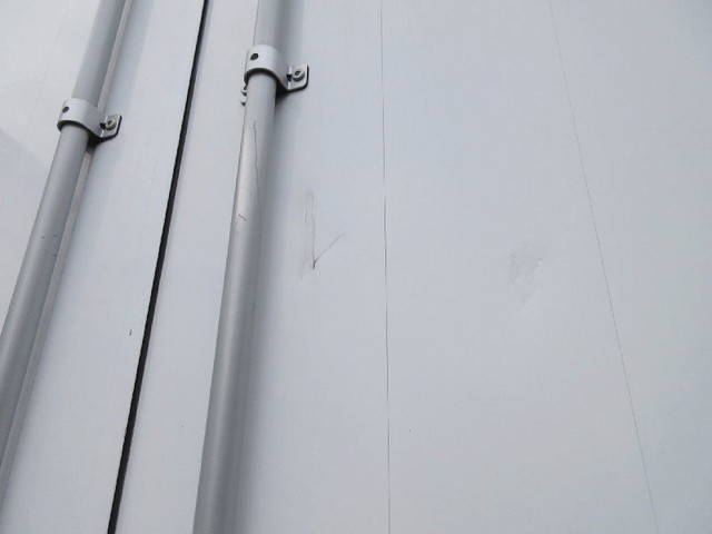 日野レンジャーアルミウイング中型（4t）[写真18]