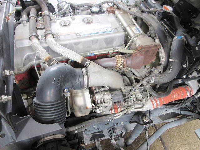 日野レンジャーアルミウイング中型（4t）[写真29]