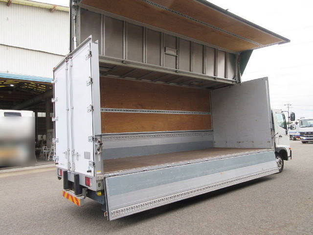 日野レンジャーアルミウイング中型（4t）[写真05]