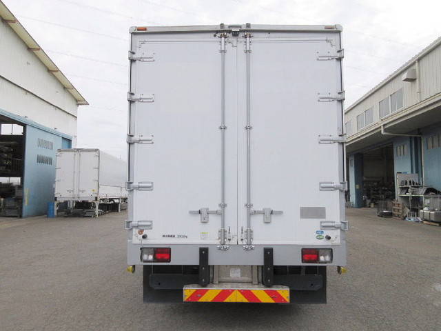 日野レンジャーアルミウイング中型（4t）[写真09]