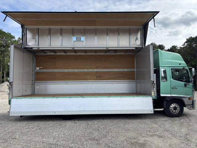 日野レンジャーアルミウイング中型（4t）[写真16]