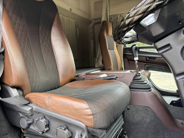 日野レンジャーアルミウイング中型（4t）[写真28]