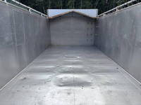 UDトラックスクオン深ダンプ（土砂禁ダンプ）大型（10t）[写真18]