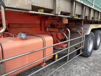 UDトラックスクオン深ダンプ（土砂禁ダンプ）大型（10t）[写真24]