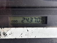 UDトラックスクオン深ダンプ（土砂禁ダンプ）大型（10t）[写真41]