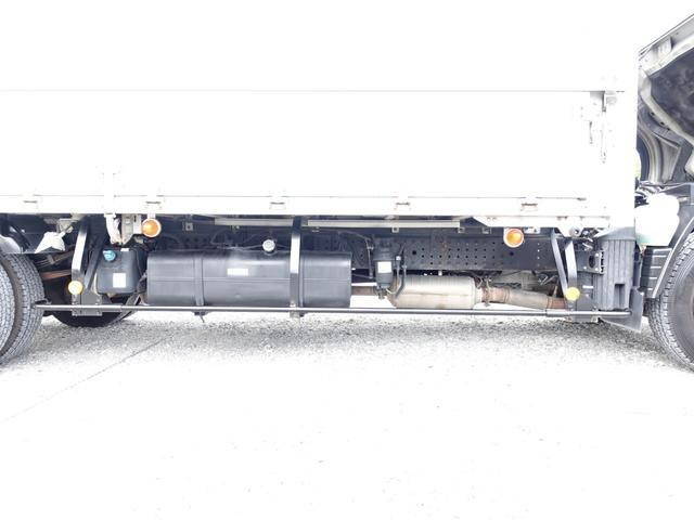 三菱ふそうキャンターアルミウイング小型（2t・3t）[写真11]