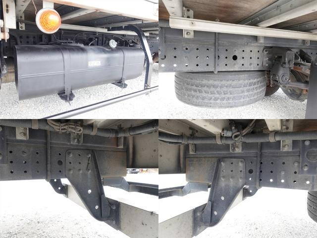 三菱ふそうキャンターアルミウイング小型（2t・3t）[写真12]