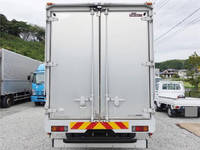 三菱ふそうキャンターアルミウイング小型（2t・3t）[写真02]