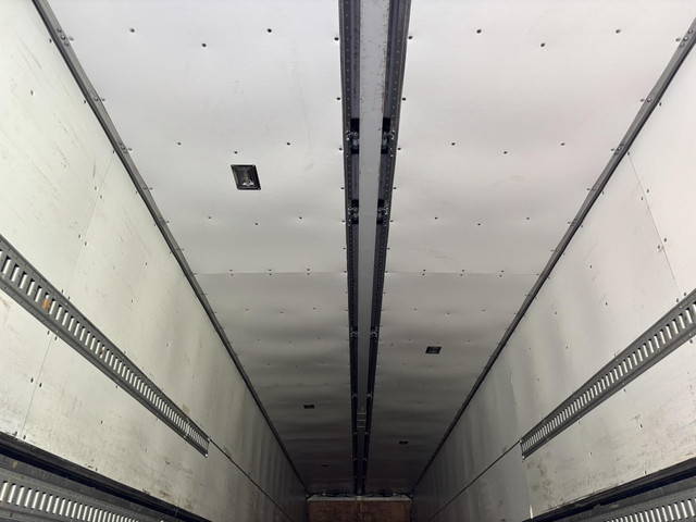 その他のメーカーその他の車種ウイングトレーラー大型（10t）[写真11]