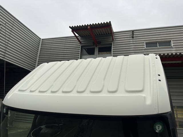 日野デュトロアルミバン小型（2t・3t）[写真16]