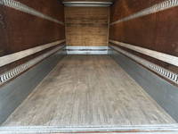 日野デュトロアルミバン小型（2t・3t）[写真20]