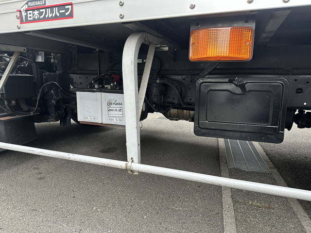 日野デュトロアルミバン小型（2t・3t）[写真25]