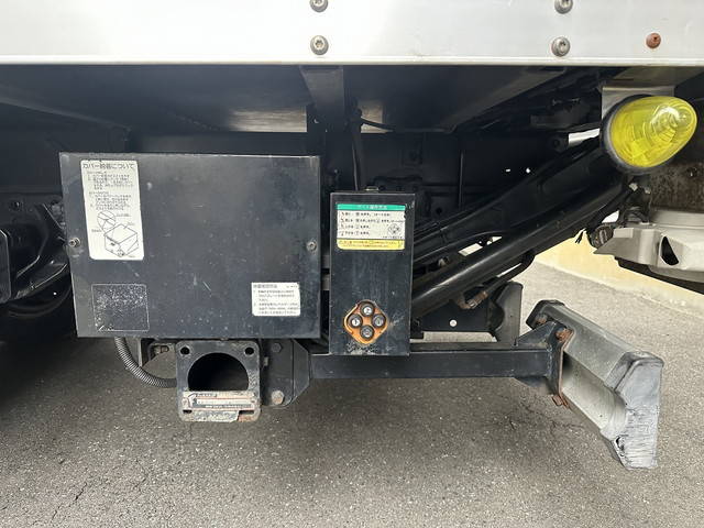 日野デュトロアルミバン小型（2t・3t）[写真27]