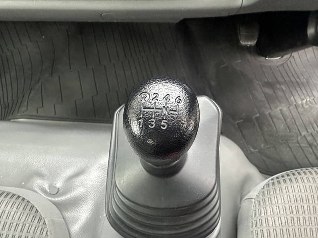 日野デュトロアルミバン小型（2t・3t）[写真32]