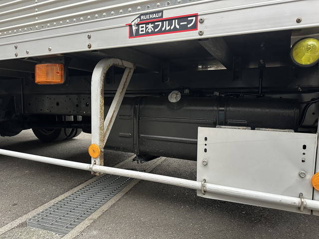 日野デュトロアルミバン小型（2t・3t）[写真06]