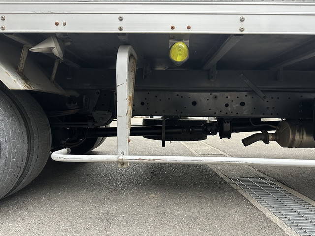 日野デュトロアルミバン小型（2t・3t）[写真07]