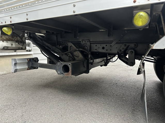 日野デュトロアルミバン小型（2t・3t）[写真08]