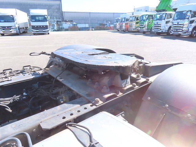 三菱ふそうスーパーグレートトレーラーヘッド（トラクターヘッド）大型（10t）[写真23]