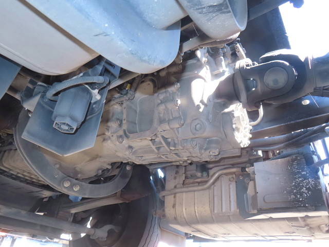 三菱ふそうスーパーグレートトレーラーヘッド（トラクターヘッド）大型（10t）[写真06]