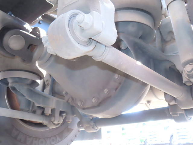 三菱ふそうスーパーグレートトレーラーヘッド（トラクターヘッド）大型（10t）[写真07]