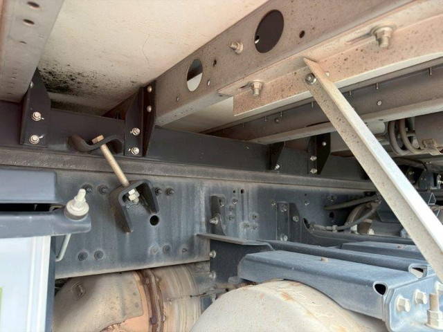 三菱ふそうファイターアルミウイング増トン（6t・8t）[写真12]