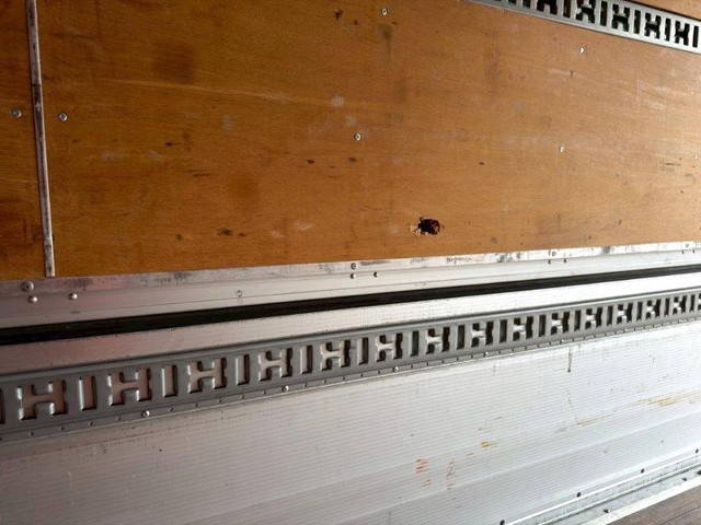 三菱ふそうファイターアルミウイング増トン（6t・8t）[写真17]