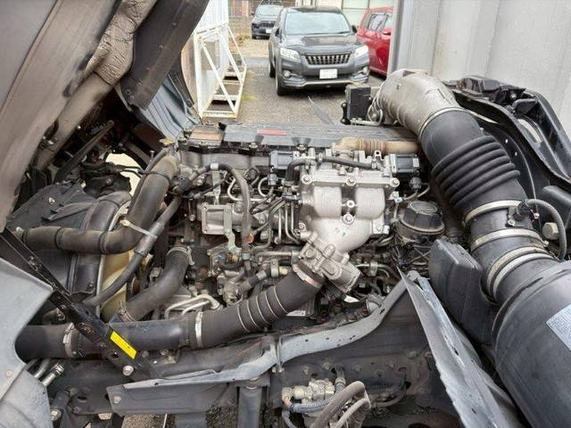 三菱ふそうファイターアルミウイング増トン（6t・8t）[写真19]