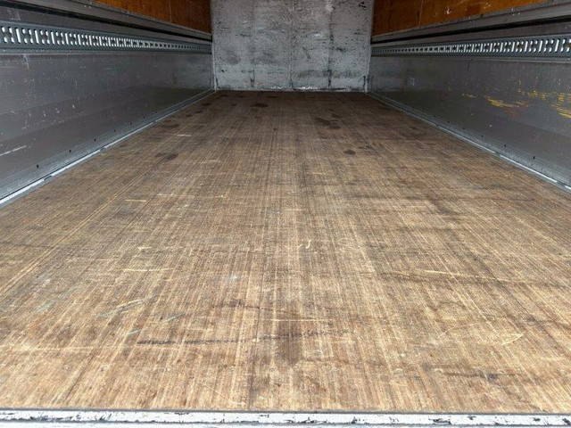 三菱ふそうファイターアルミウイング増トン（6t・8t）[写真06]