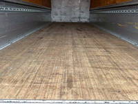 三菱ふそうファイターアルミウイング増トン（6t・8t）[写真07]