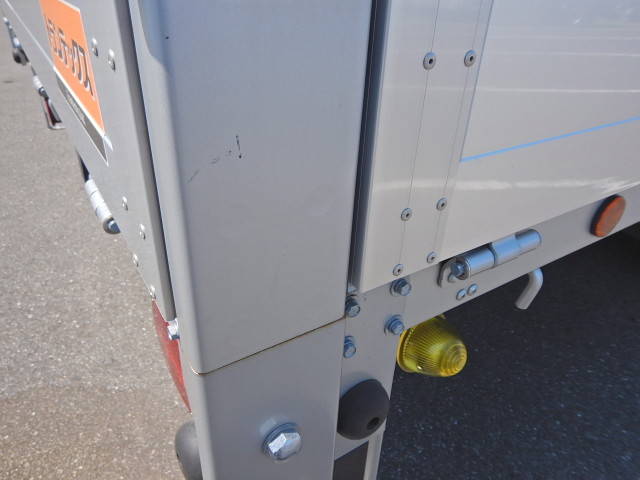 日野レンジャーアルミブロック増トン（6t・8t）[写真24]