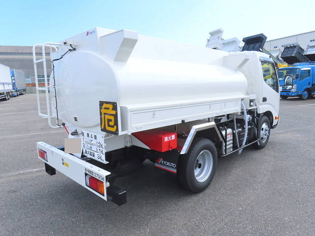 日野デュトロタンク車（タンクローリー）小型（2t・3t）[写真02]