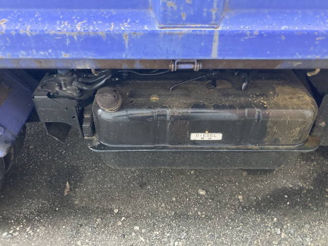 三菱ふそうキャンターダンプ小型（2t・3t）[写真14]