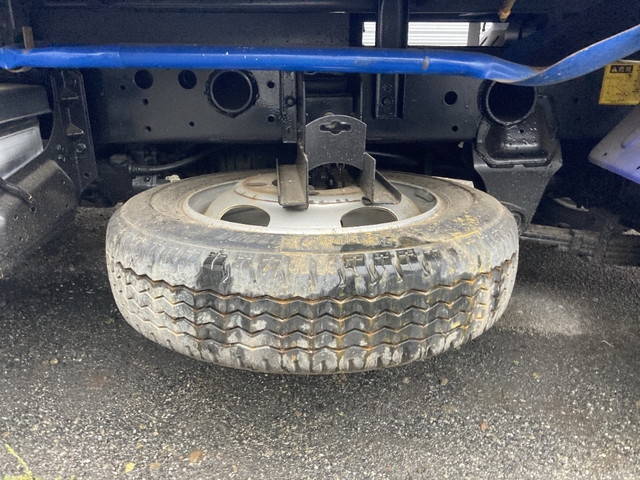 三菱ふそうキャンターダンプ小型（2t・3t）[写真15]