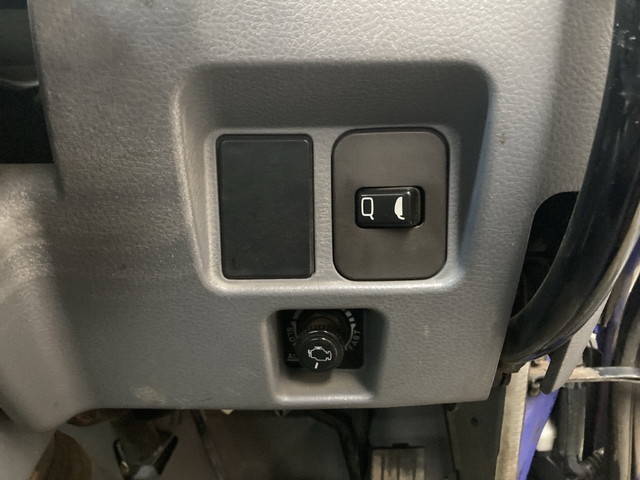 三菱ふそうキャンターダンプ小型（2t・3t）[写真36]