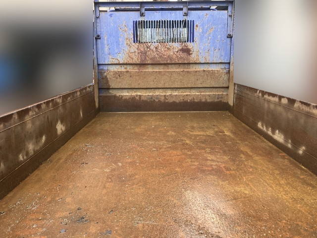 三菱ふそうキャンターダンプ小型（2t・3t）[写真06]