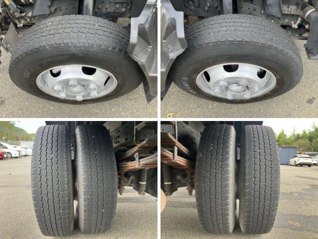 三菱ふそうキャンター平ボディ小型（2t・3t）[写真16]