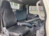 三菱ふそうキャンター平ボディ小型（2t・3t）[写真33]