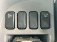 三菱ふそうキャンター平ボディ小型（2t・3t）[写真38]