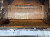 UDトラックスコンドルパッカー車（塵芥車）小型（2t・3t）[写真11]