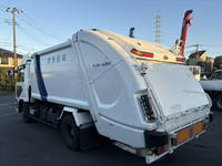 UDトラックスコンドルパッカー車（塵芥車）小型（2t・3t）[写真02]