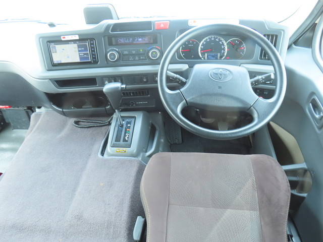 トヨタその他の車種バス[写真17]