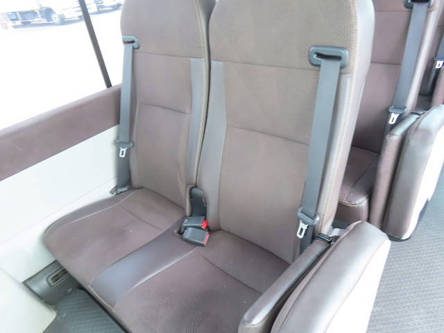 トヨタその他の車種バス[写真20]